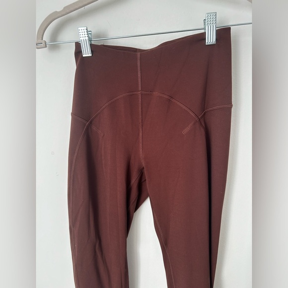 Lululemon unlimit leggings 25 inch leggings in brown earth. Size 4. - Picture 4 of 7